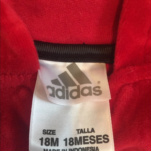 Boys Adidas hooded zip up sweatshirt - Picture 3 of 3